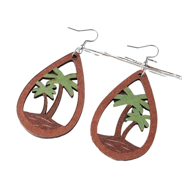 Wooden Painted Palm Tree Seaside Teardrop Earrings - Picture 2 of 6
